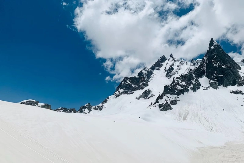 Hampta pass trek the best camping location in Himachal pradesh